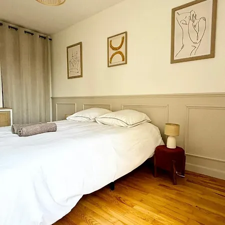 Le Chic A La Caladoise Avec Balcon * Gleizé